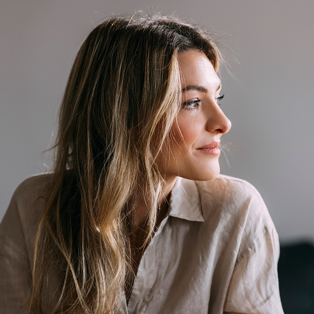 How top brands attract new engaged consumers at scale, using Email and Social Media